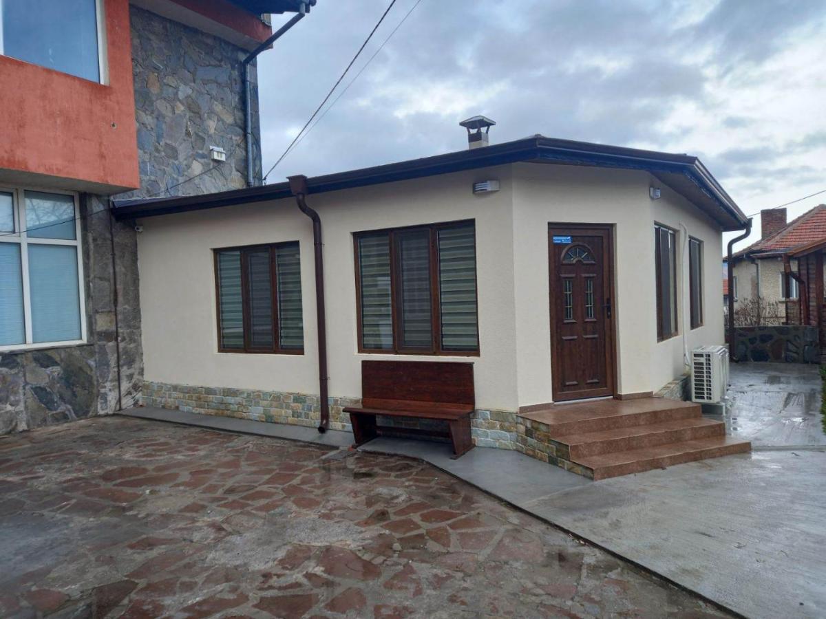 Къща За Гости Елит Sapareva Bania Exterior foto