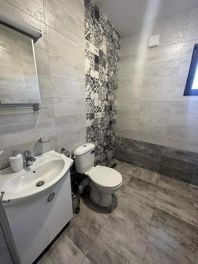 Къща За Гости Елит Sapareva Bania Exterior foto